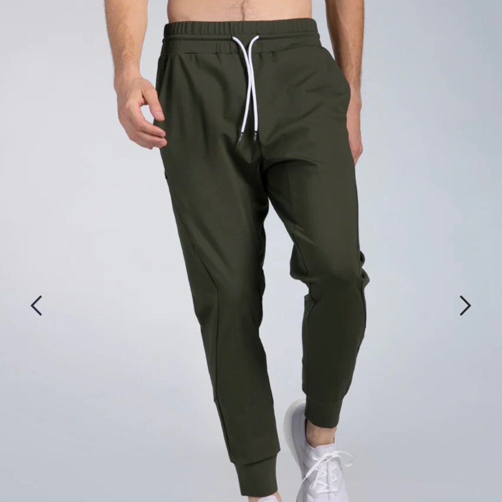 BYLT Basics Joggers